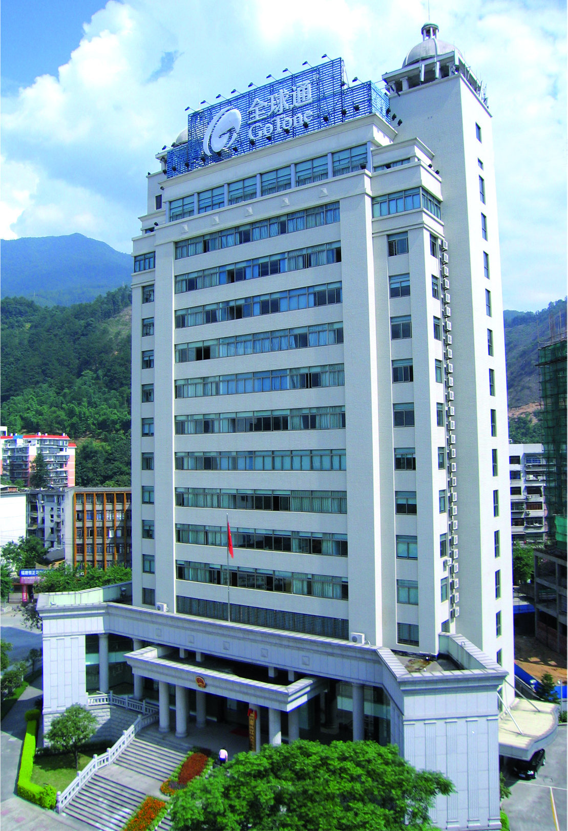 眉山市中级法院审判综合楼（ 省级文化工地）.jpg